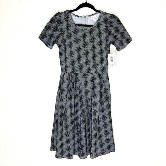 LuLaRoe Amelia Dress Size S Pockets Geometric Black White Short Sleeve Zip New - Picture 1 of 7